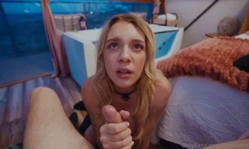 Gabbie Carter Gets a Deep Creampie